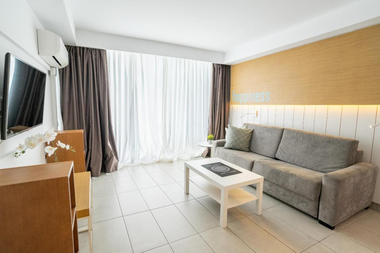 Apartamentos Vacacionales Broncemar San Bartolomé Dış mekan fotoğraf