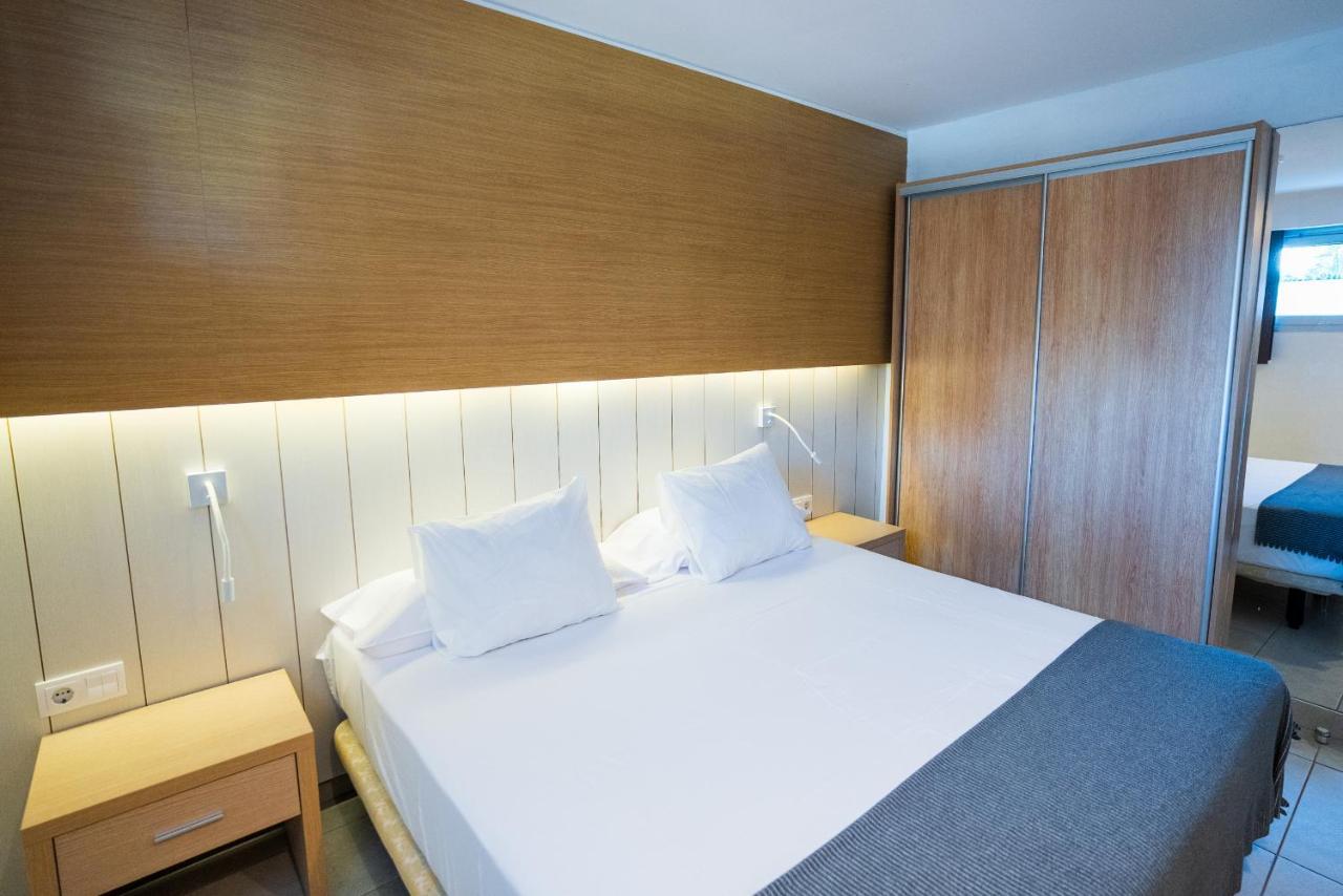 Apartamentos Vacacionales Broncemar San Bartolomé Dış mekan fotoğraf